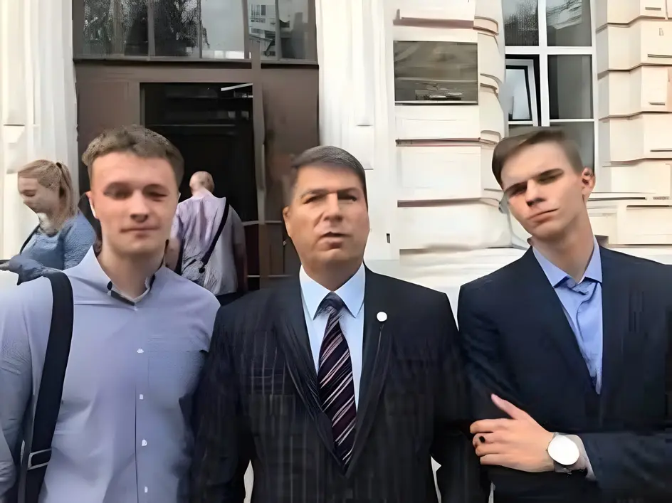 Прокурор-Гастролёр в прицел не смотрит. Проект Валерия Киселева