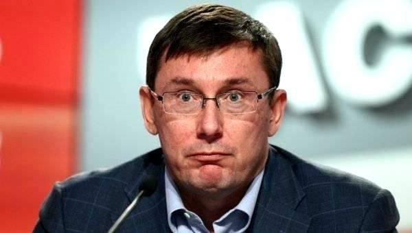 Почему этот ублюдок не в тюрьме?