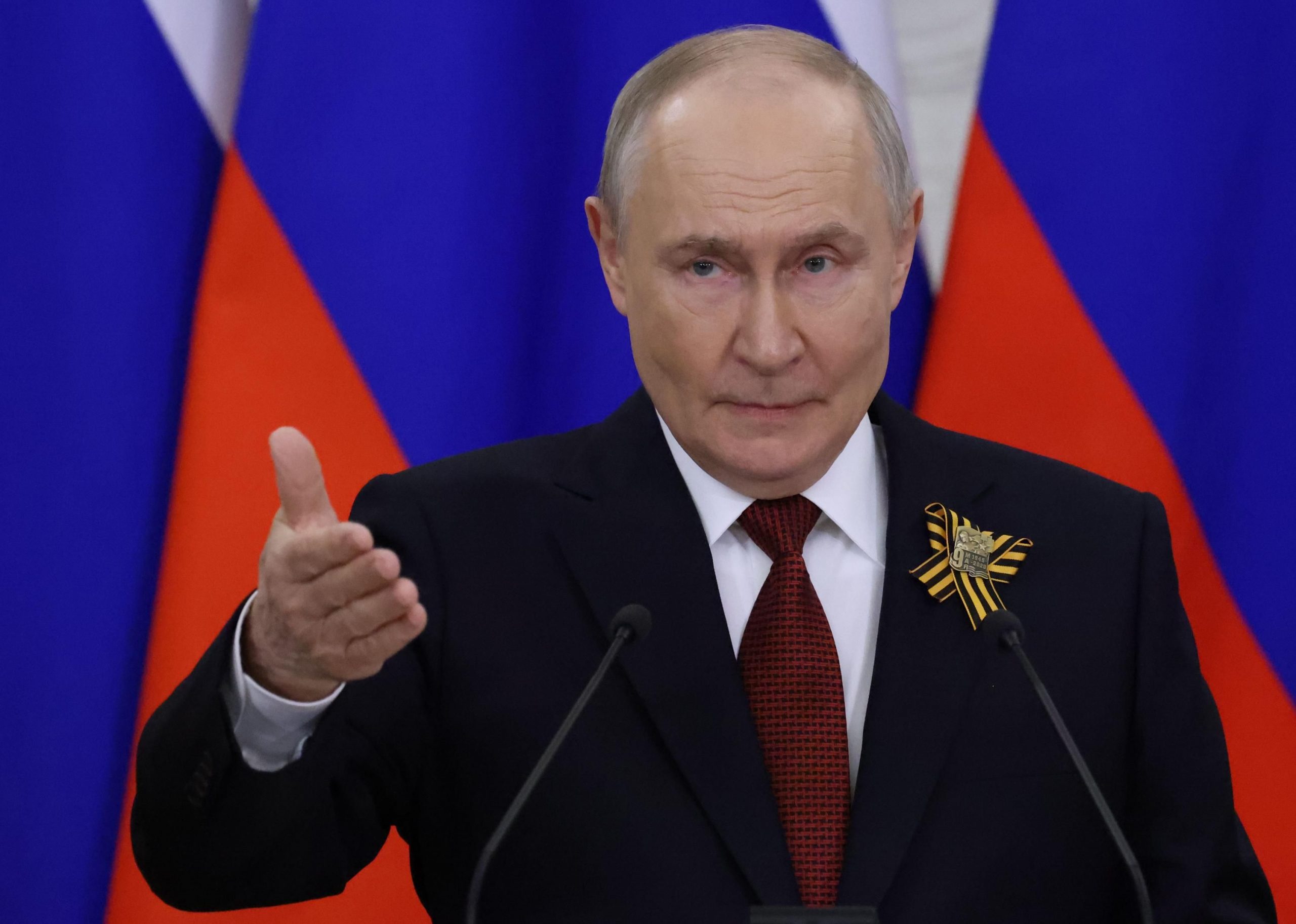 Россия хотела бы как можно скорее прекратить боевые действия в Украине, – Путин