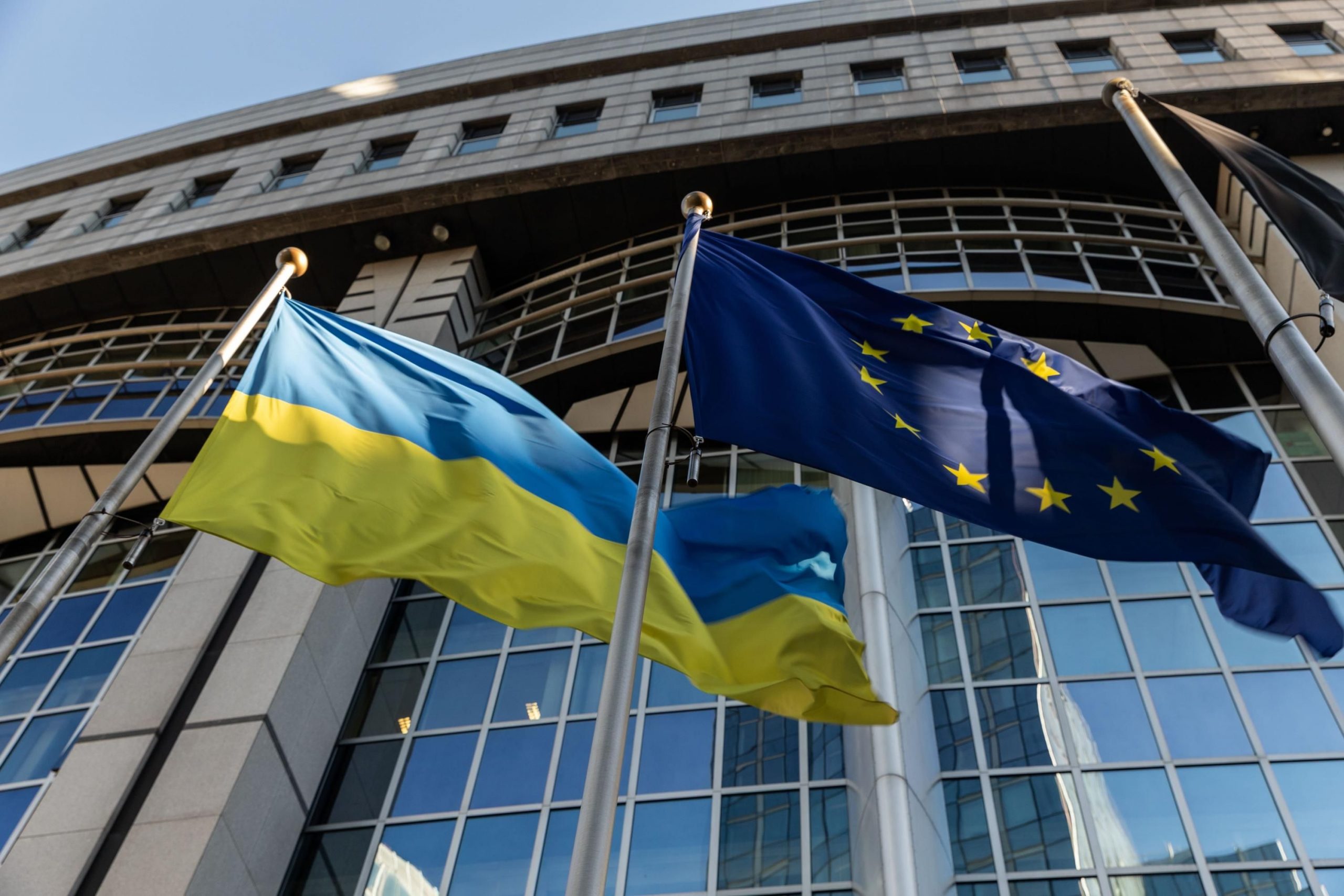 Еврокомиссия предложила отдельную «дорожную карту» для вступления Украины в ЕС